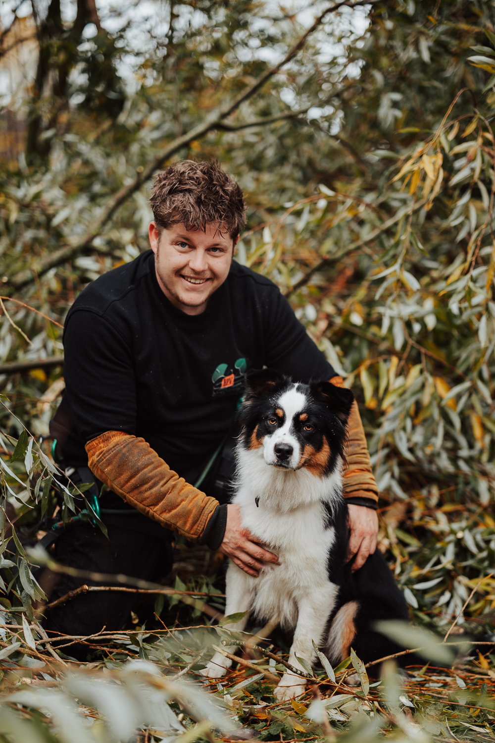 Équipe B.P.V. Abattage et Élagage en action